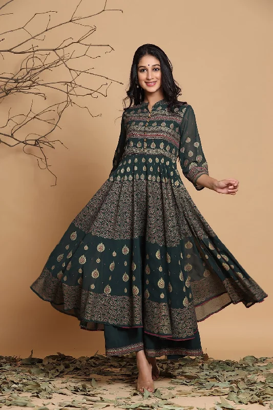 Trendy Outfits For Ladies Juniper Jade Green Ethnic Motif Printed Georgette Layered Maxi Dress Trendy Outfits For Ladies Juniper Jade Green Ethnic Motif Printed Georgette Layered Maxi Dress