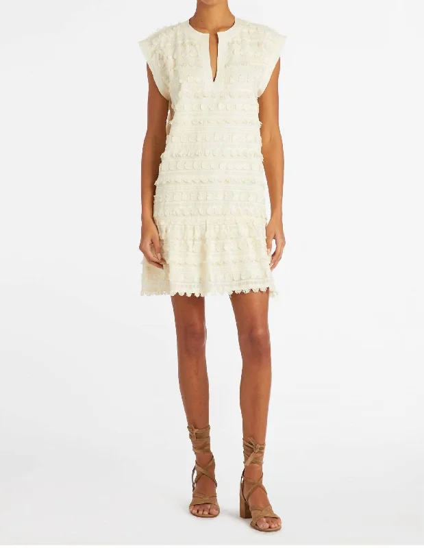 Colorful Clothing Herra Dress In Blanc