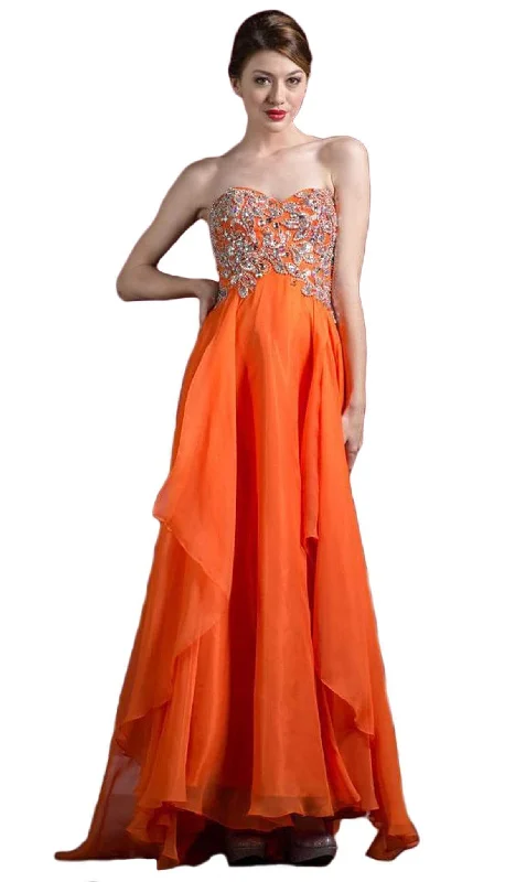 Sophisticated Outfits Cinderella Divine - 7643 Embellished Strapless Sweetheart Tiered A-line Evening Gown Sophisticated Outfits Cinderella Divine - 7643 Embellished Strapless Sweetheart Tiered A-line Evening Gown