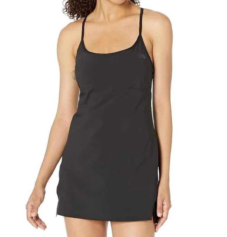 Hot Brand Discounts Arque Hike Dress In Tnf Black