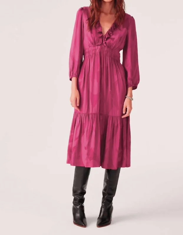 City Fashion Brina Dress In Pink