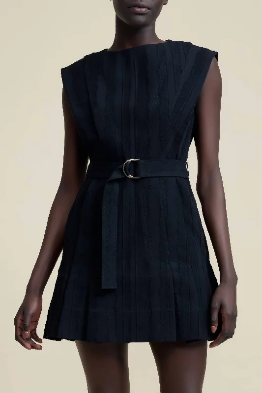 Vintage Retro Party Wear Everglade Dress In Black