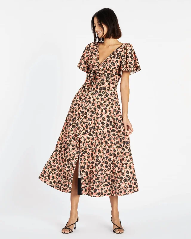 Crazy Discounts, Hurry Up Lonna Dress In Shell Pink Multi