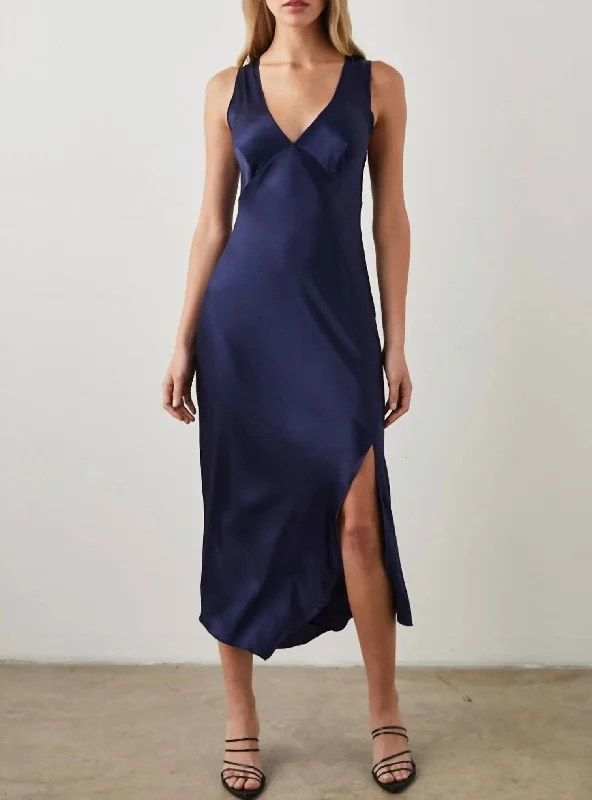 Summer Essentials Monique Dress In Blue