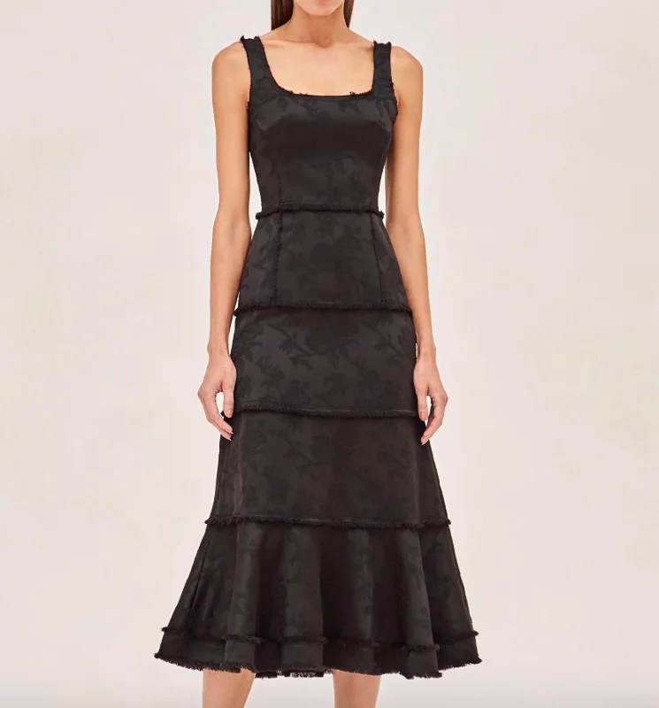 Trendy Casual Outfits Corina Dress In Noir Brocade