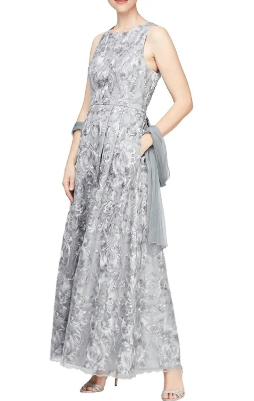 Bold Patterns Pewter A-Line Embroidered Dress In Silver