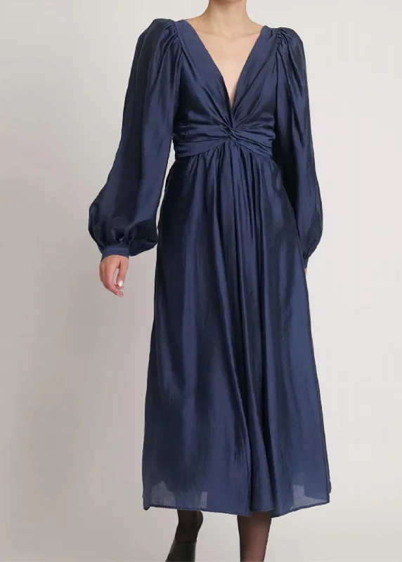 Casual Chic Kafka Dress In Dark Sapphire