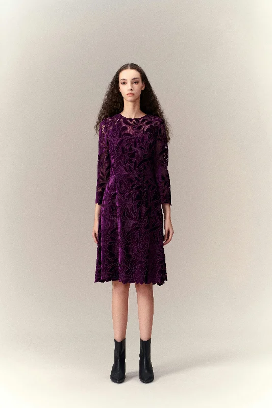 Trendy Online Boutiques Cut-out Lace Midi Dress