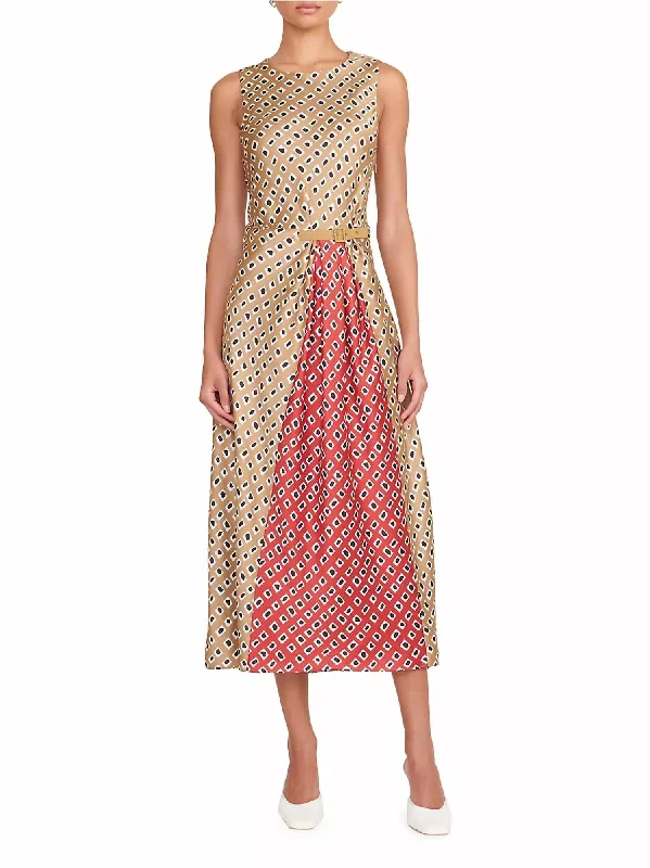 Flash Deals Materiality Dress In Camel/ruby Geoscape