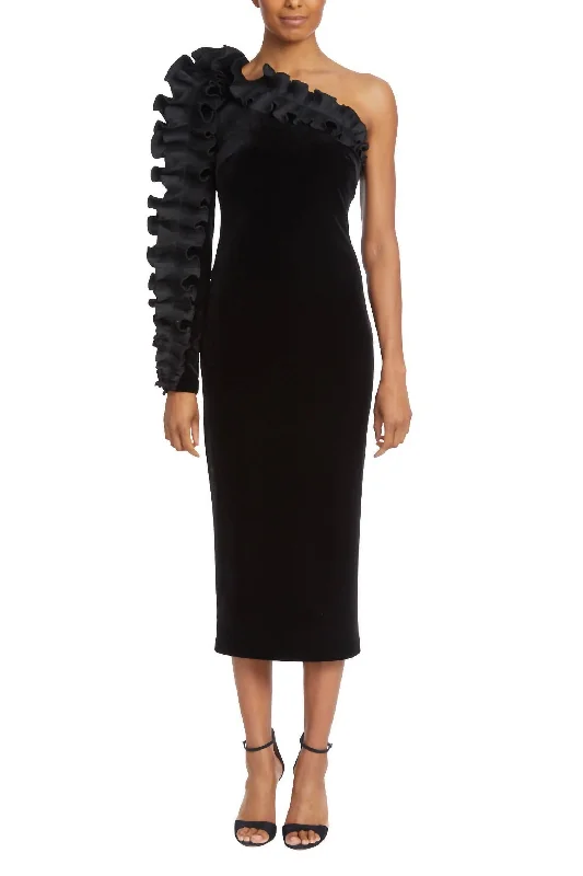 Season Offer 80's Pleated Ruffle Velvet Dress In Black